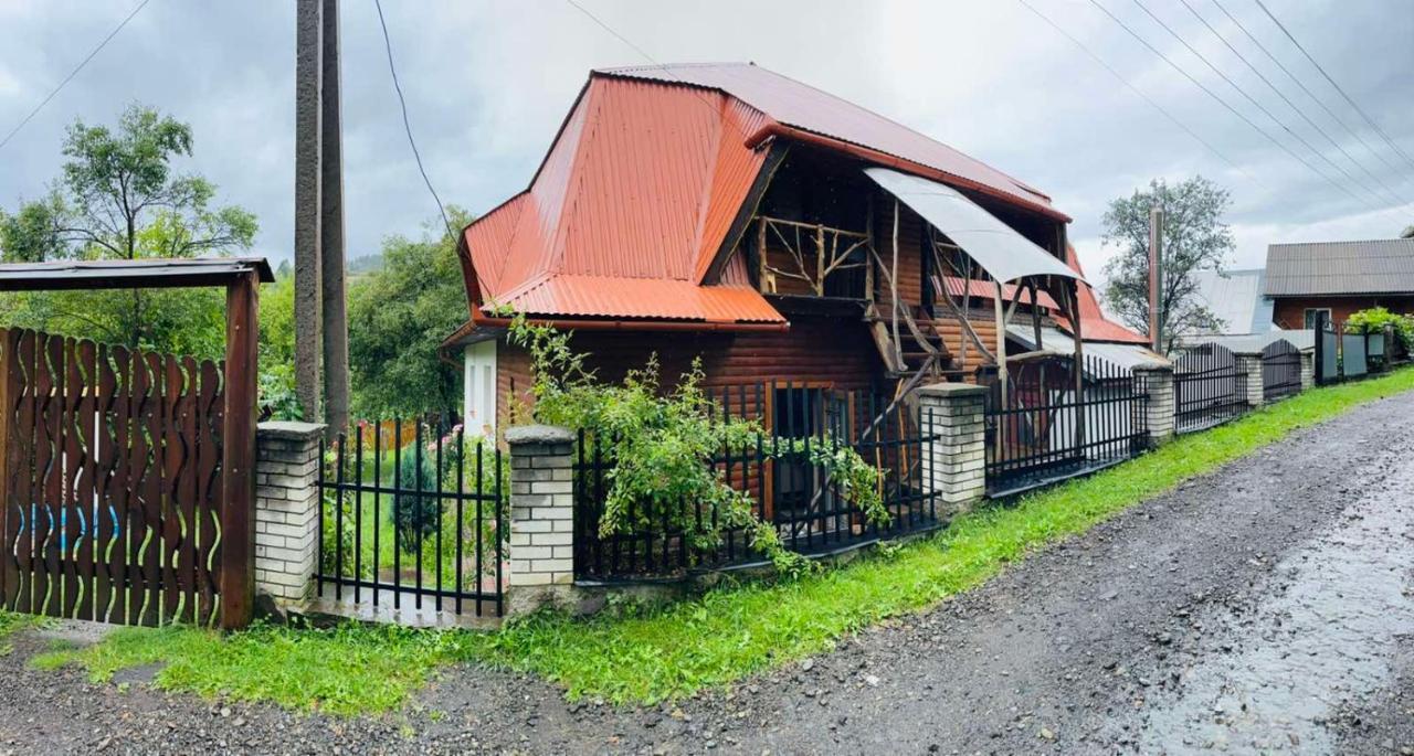 Apartmán Лісова Хатинка Kelechin Exteriér fotografie